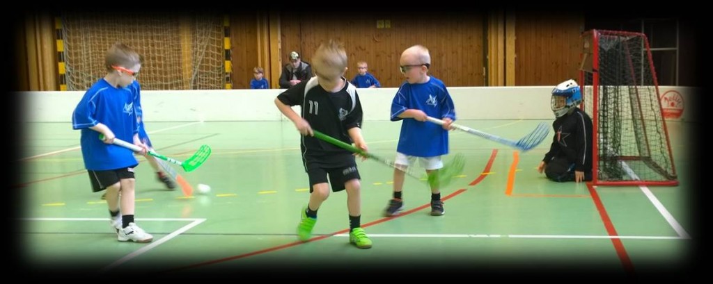 Youth floorball coaching, training, practices and drills